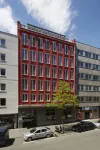 H+ Muenchen Hotel di 