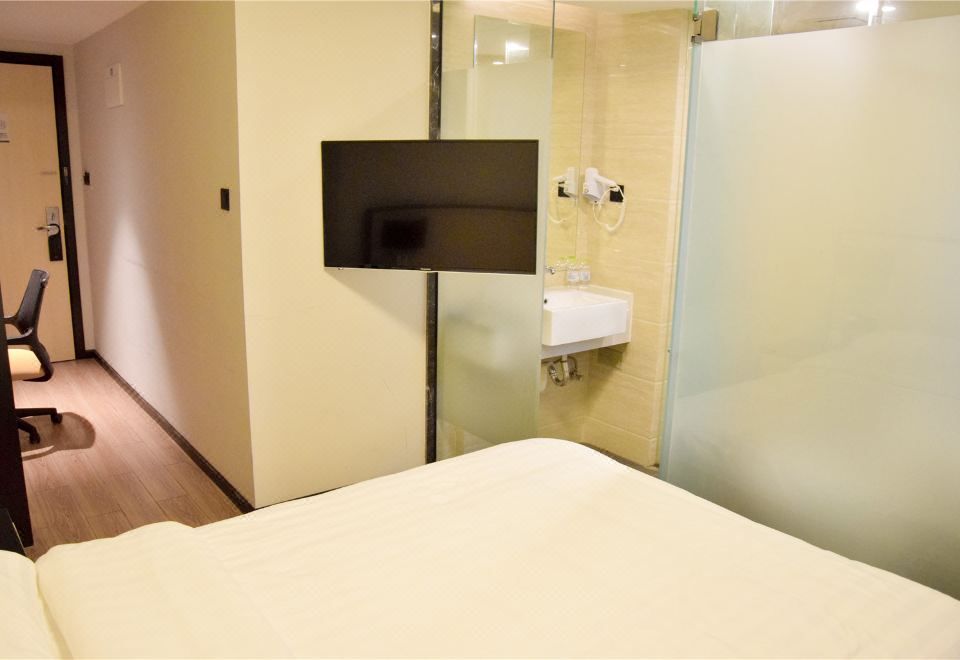 公寓高级大床间