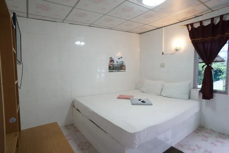 ห้องสแตนดาร์ด เตียงใหญ่ 1 เตียง