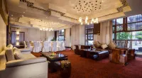Tongquetai Jinling Grand Hotel
