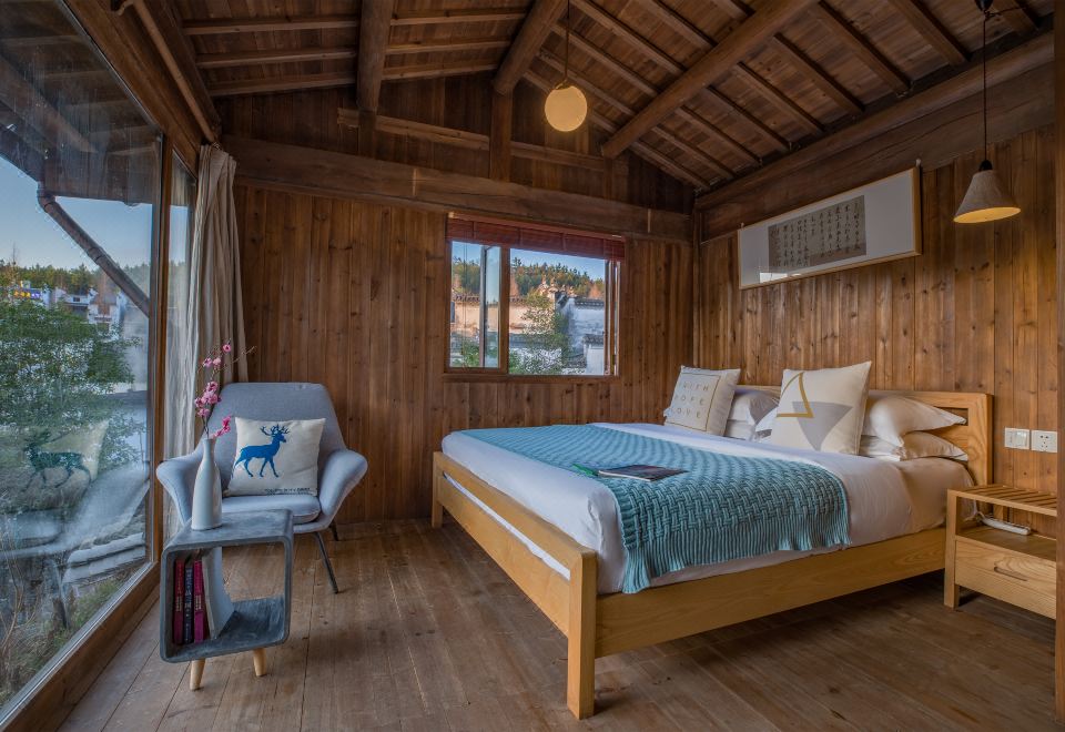 MingXun·No.37 Old House Iris Double Bed Room