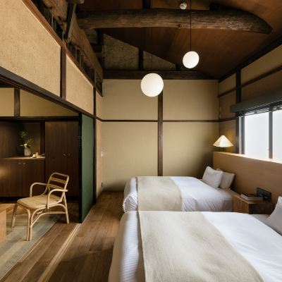 八ツ橋　デラックスルーム(ツイン) Nazuna 京都 御所 クーポン