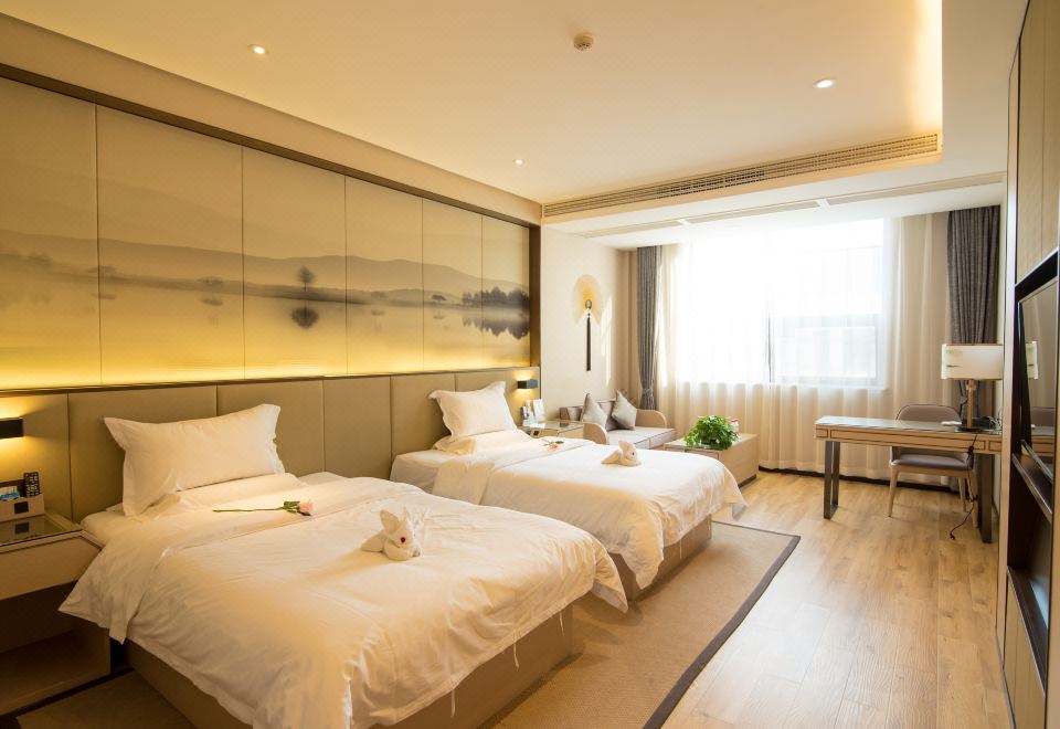 Elegant Deluxe Room (2 beds)