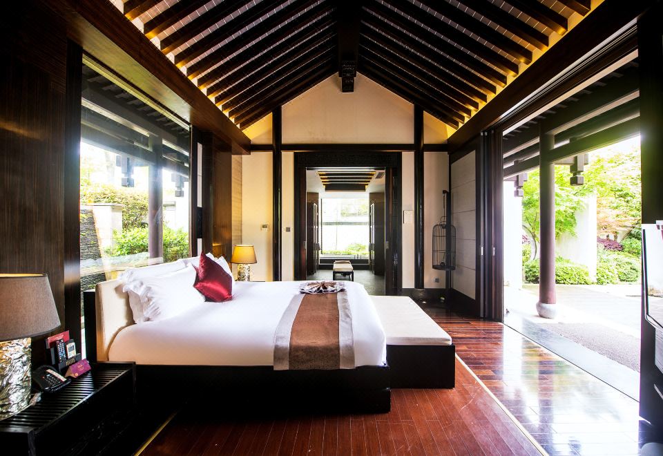 瑤月愛寵泳池別墅