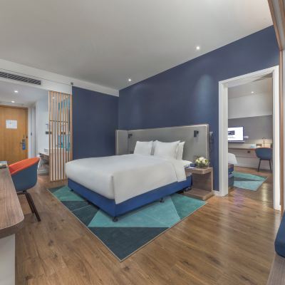 高級無障礙大床房 青島天一仁和智選假日飯店優惠