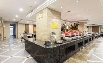 Vienna International Hotel (Dongguan Changping Tian'ehu Road)