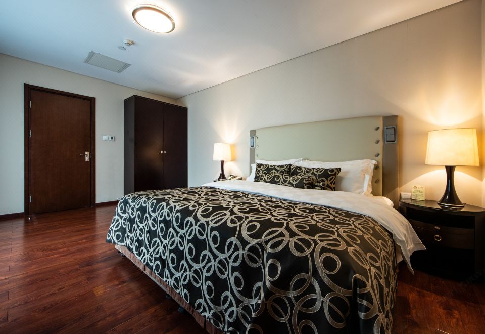 Hua Bin International HotelSuite