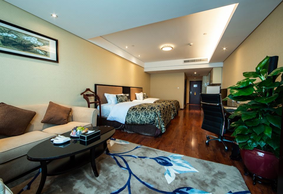 Hua Bin International HotelBusiness 2-bed Room
