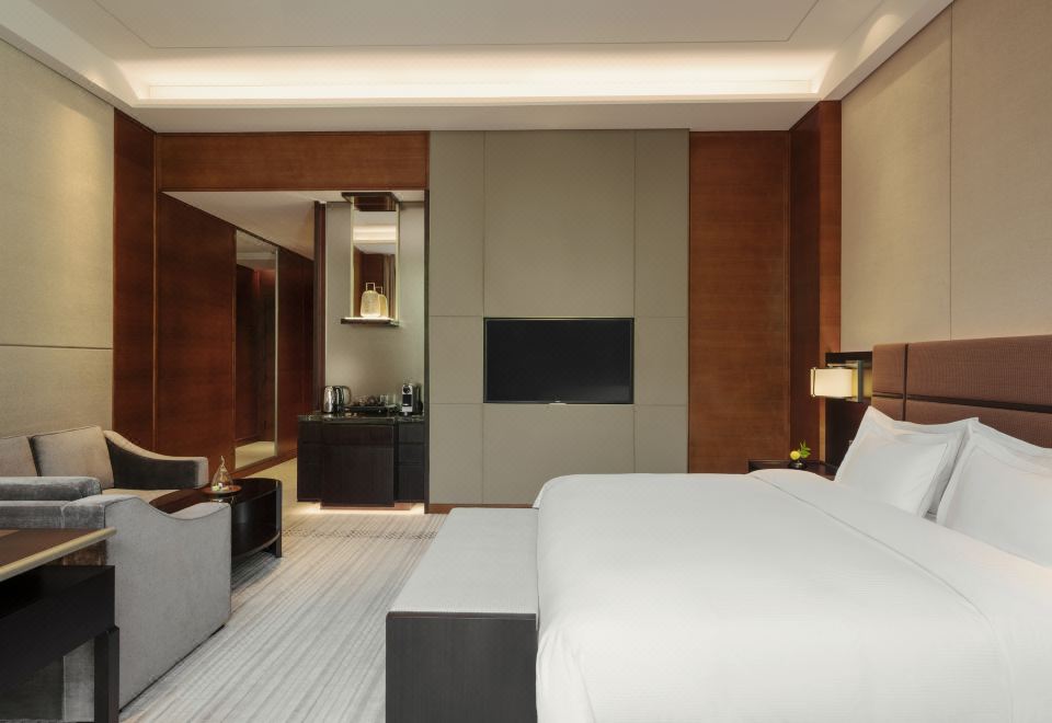 景观豪华大床房