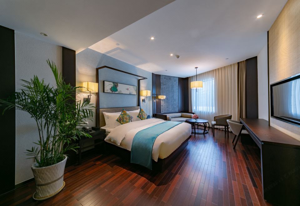Deluxe Luxury Room (Double bed) (Bathtub)