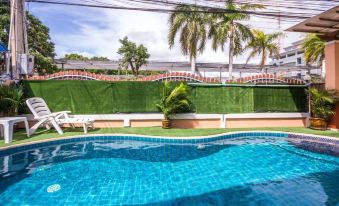 Pattaya Jomtien Beach  Pool Villa