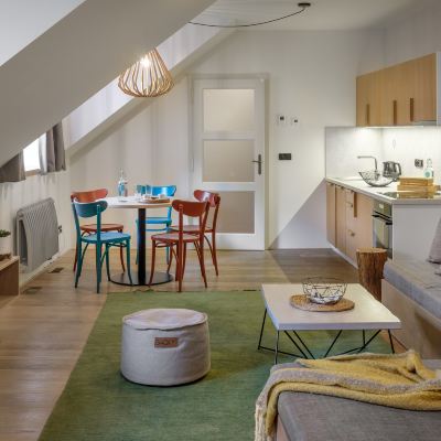Deluxe One Bedroom Apartment Four Trees Prague Promo Code