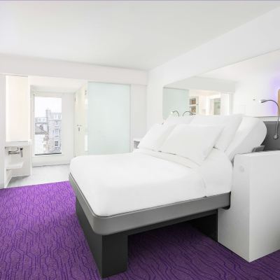 Premium Queen Room Yotel Edinburgh Promo Code