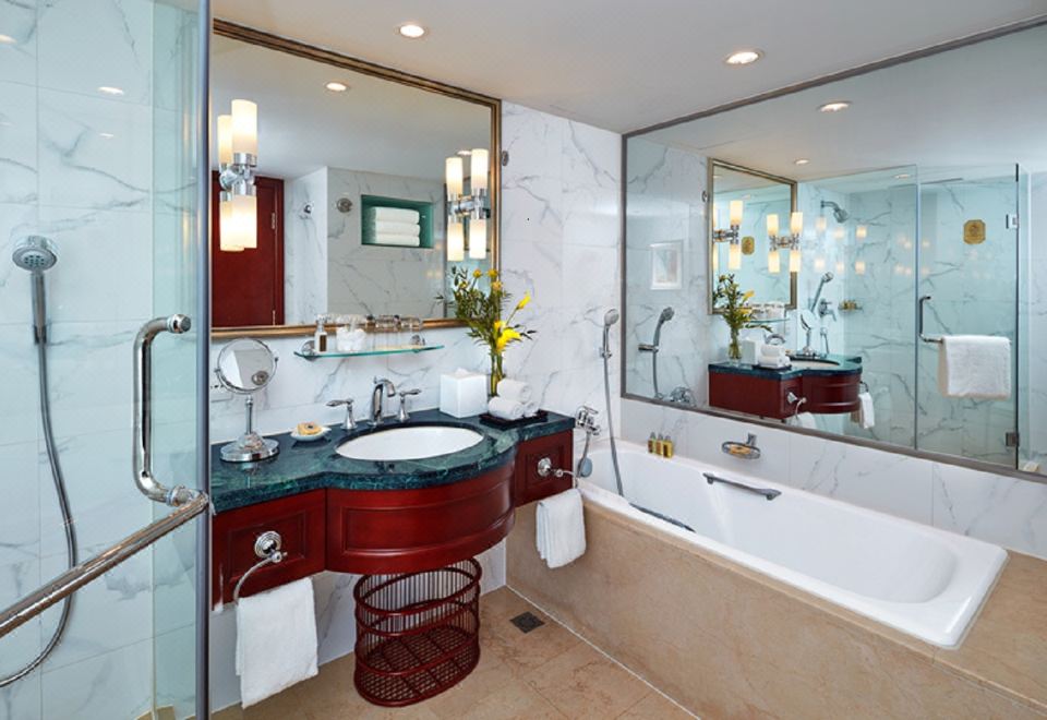 豪华商务房-尽览城市动人夜景