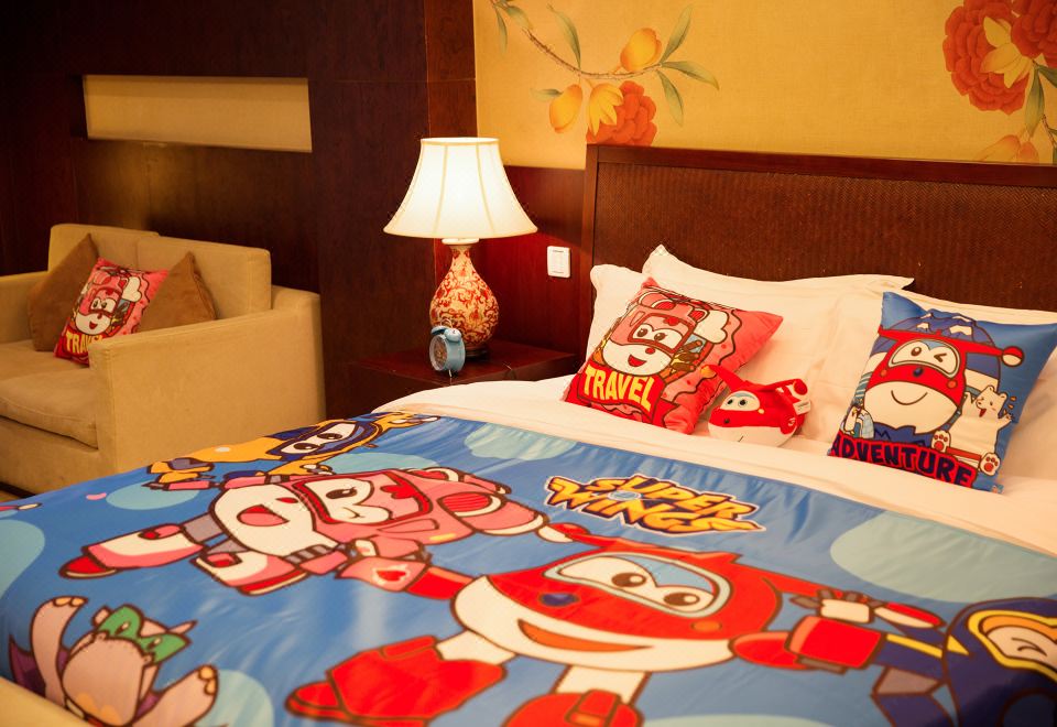 超级飞侠·酷芽亲子家庭房