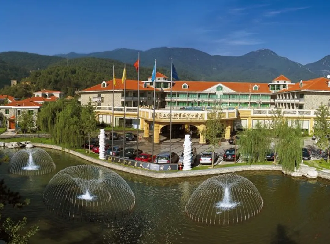 Fragrant Hill Empark Hotel - Peking