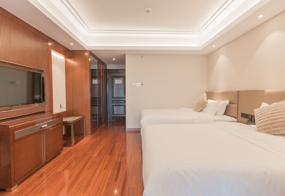 豪华双床房（乳胶床垫+阳台+晾衣杆+小冰箱）