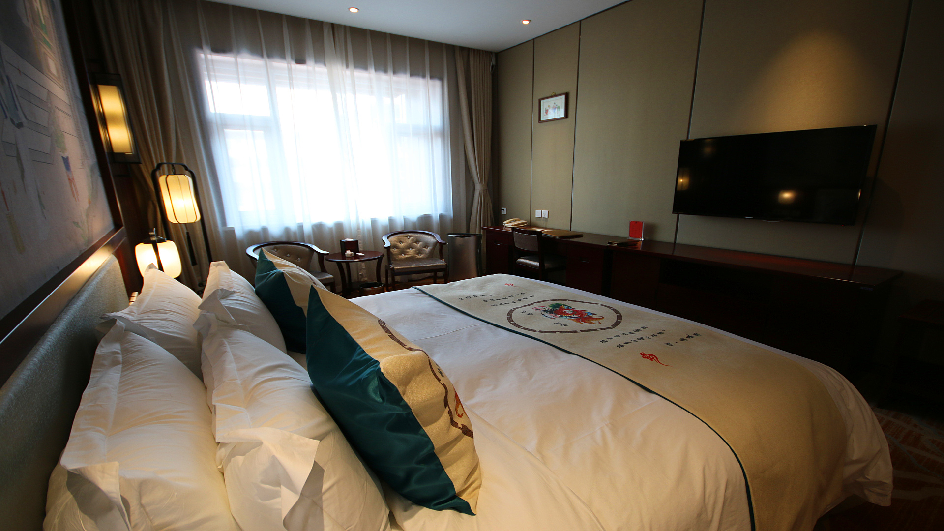 御河观景大床房丨河景