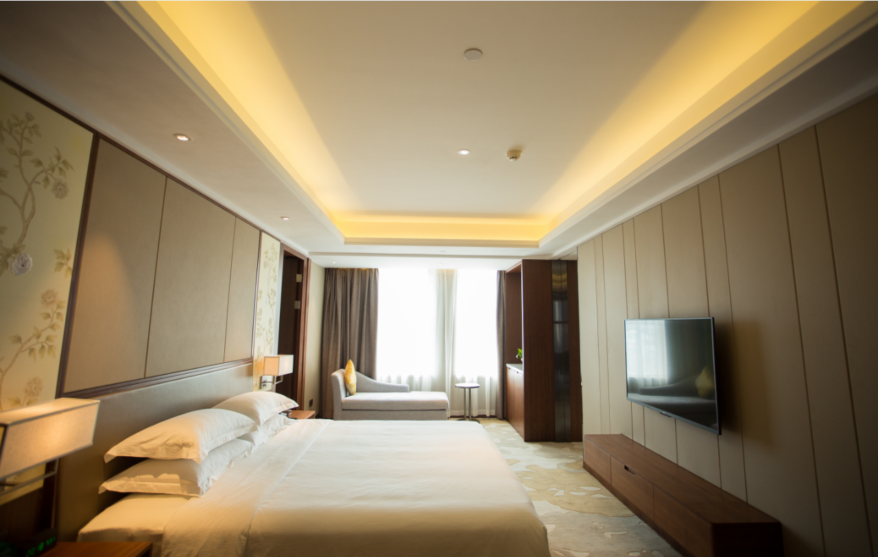 高级园林大床房