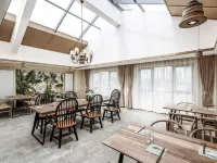 Yashangyinting Hotel [The first choice for overseas tourists] Hotels in Leshan
