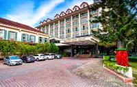 Century Pines Resort Cameron Highlands Hotels in 
