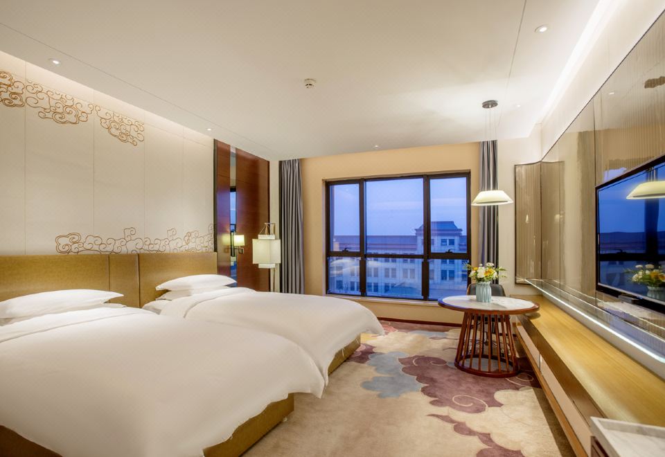 豪華雙床房（全景落地窗盡觀庭院景色+智能客控）