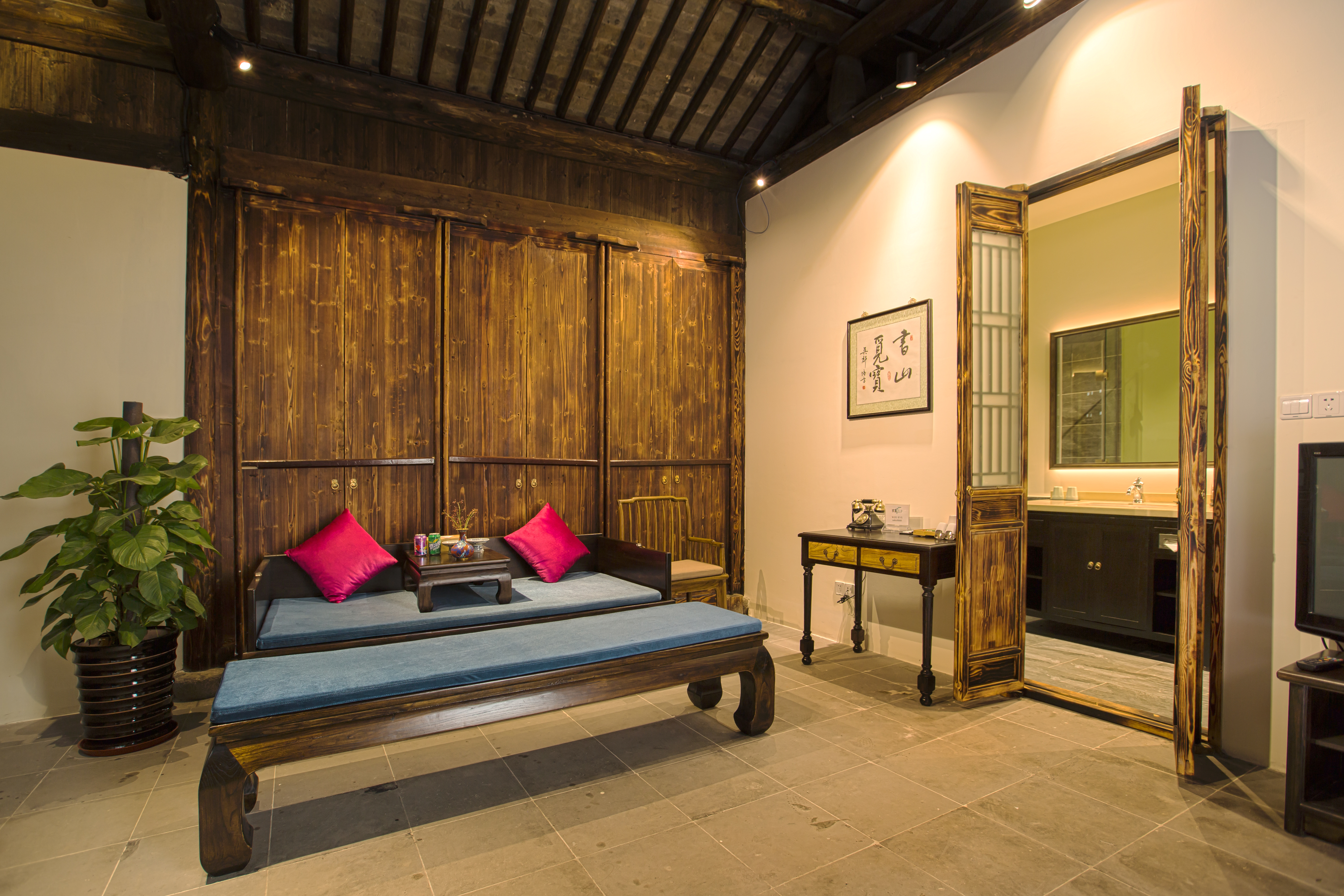 南冯家二进套房