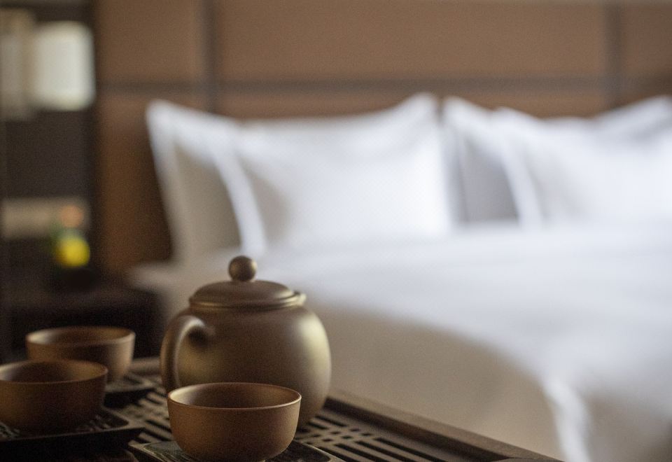 花园豪华大床房