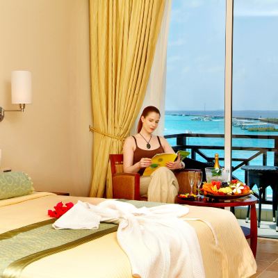 Deluxe king Room with Sea View Non smoking