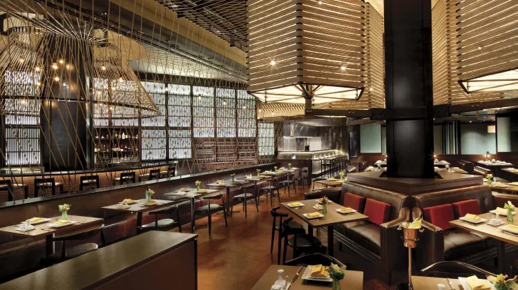 アリア リゾート アンド カジノ 食事・レストラン