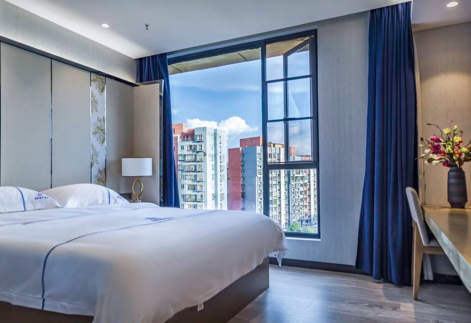 Guestroom - With View (Double Bed)