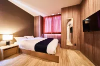 &AND HOSTEL SHINSAIBASHI EAST Hotels in 