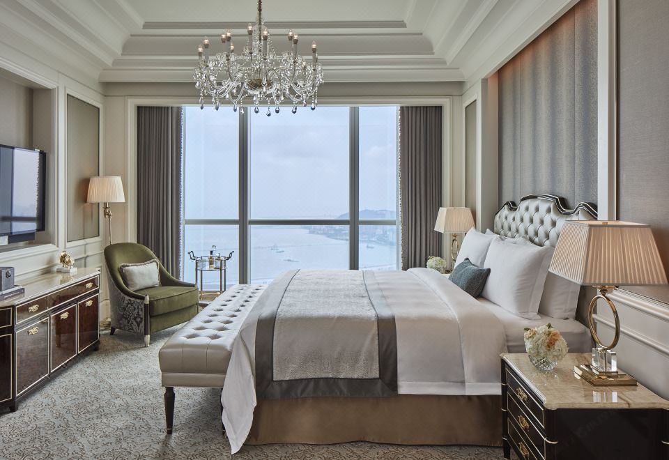 卡洛琳艾斯特套房