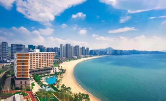 Huachen Sea View Resort Apartment in Huizhou China Resources trail Bay