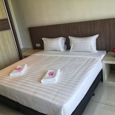 Apartmen Tiga Bilik Tidur Kupon AZ Hotel & Serviced Apartments