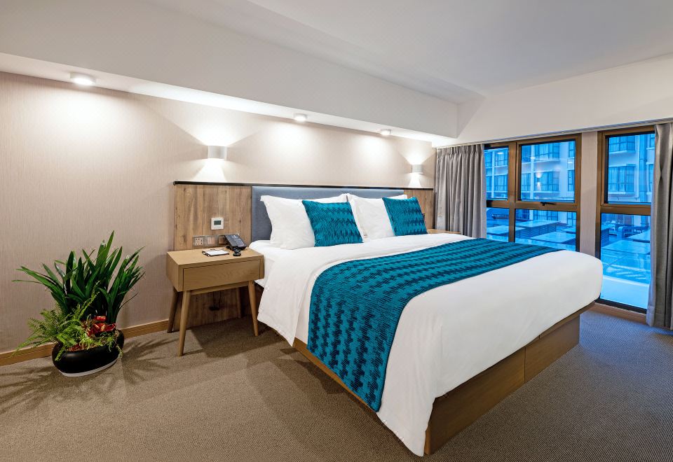 雅致复式双床家庭房