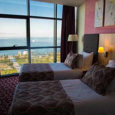 家庭套房 興奮巴統會議中心及娛樂場酒店優惠