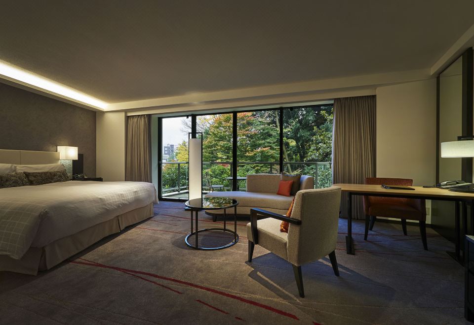 都樓層奢華特大床房