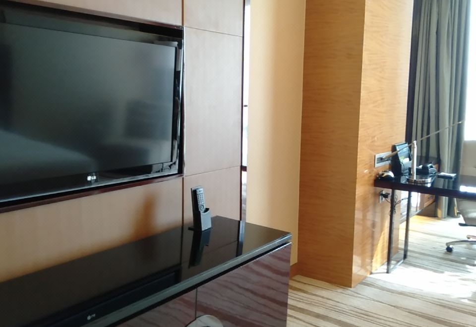 Four Points By Sheraton Langfang GuanDeluxe Room (2 Beds)