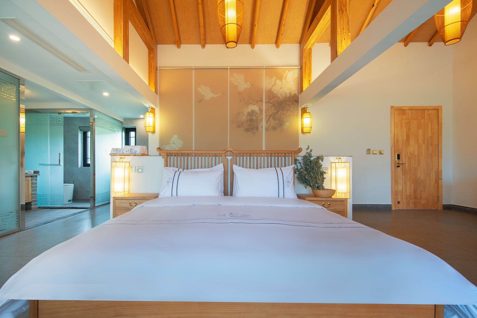 揽胜高级山景套房