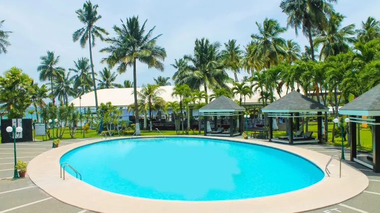 Waterfront Insular Hotel Davao 外観