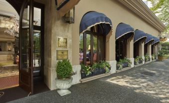 Wedgewood Hotel & Spa - Relais & Chateaux