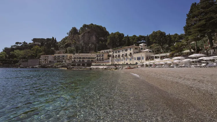 ヴィラ サンタンドレア、ア ベルモンド ホテル、タオルミーナ マーレ 外観