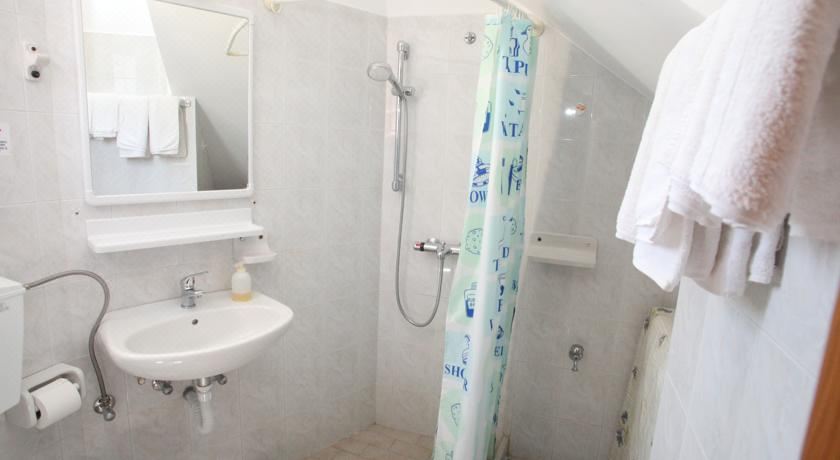 基本双床间 - 带共用厨房