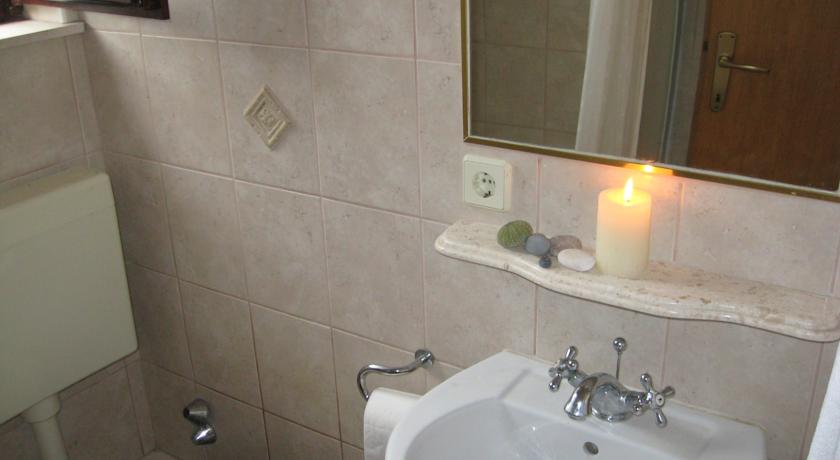 带海景的一卧室公寓