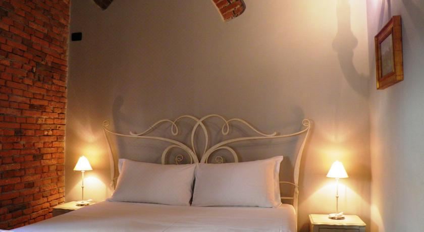 双人房（带独立浴室）