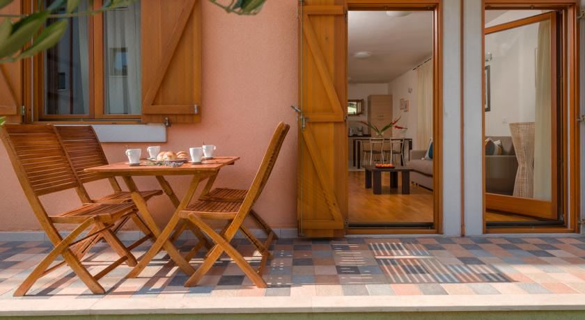 一卧室公寓 - 带露台