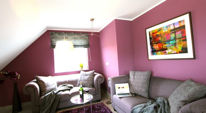 带阳台和露台的双卧室公寓