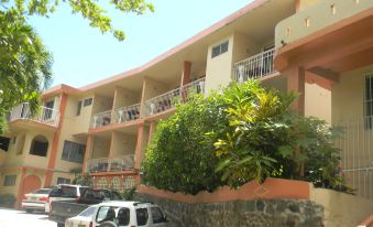Suitetrails - Hotel Castle Maria
