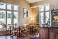 Quality Inn Half Moon Bay-Miramar Beach